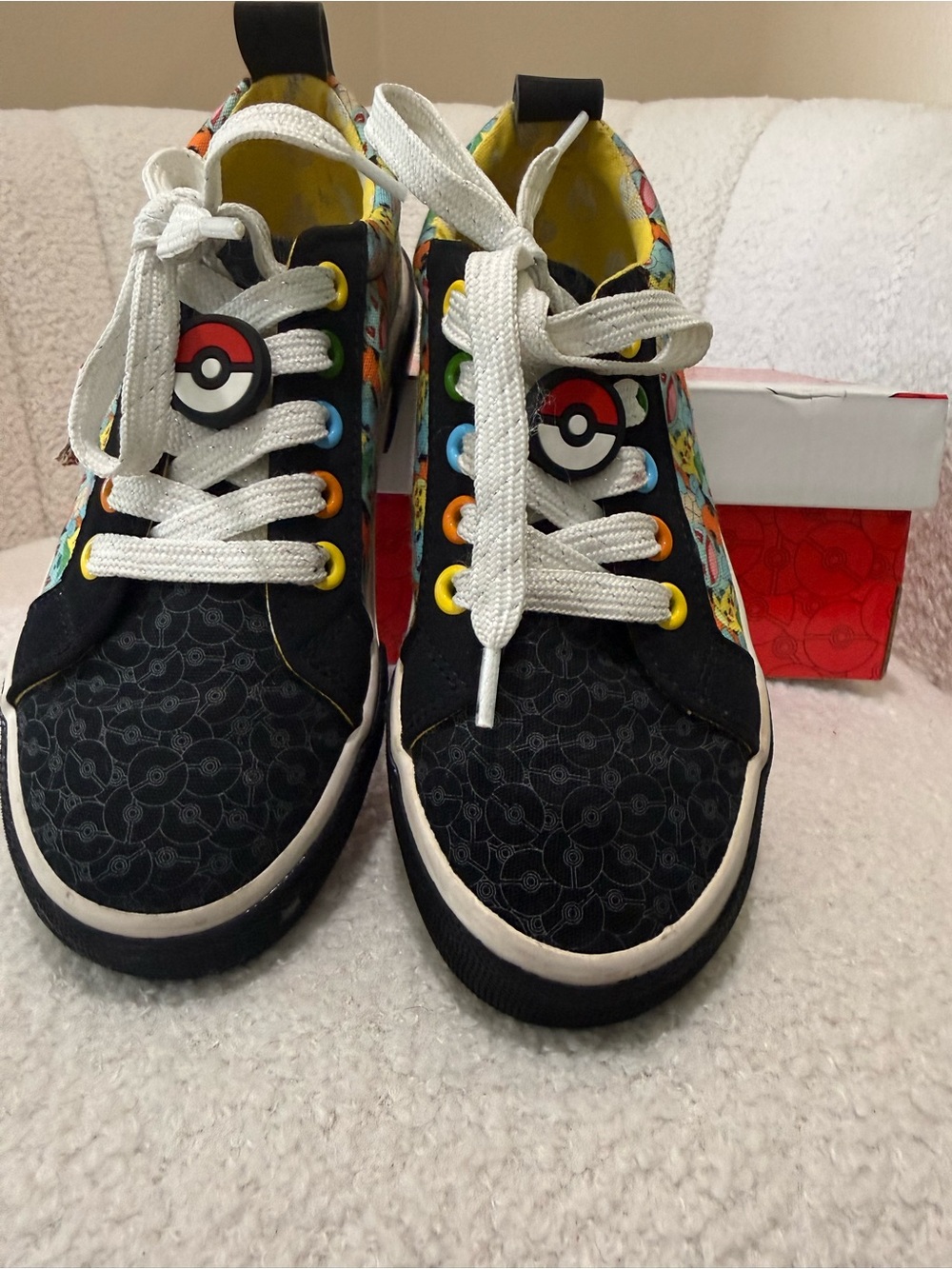Size 1 Kids Pokémon Canvas Sneakers with Multicolor Character Print - Picture 4 of 5